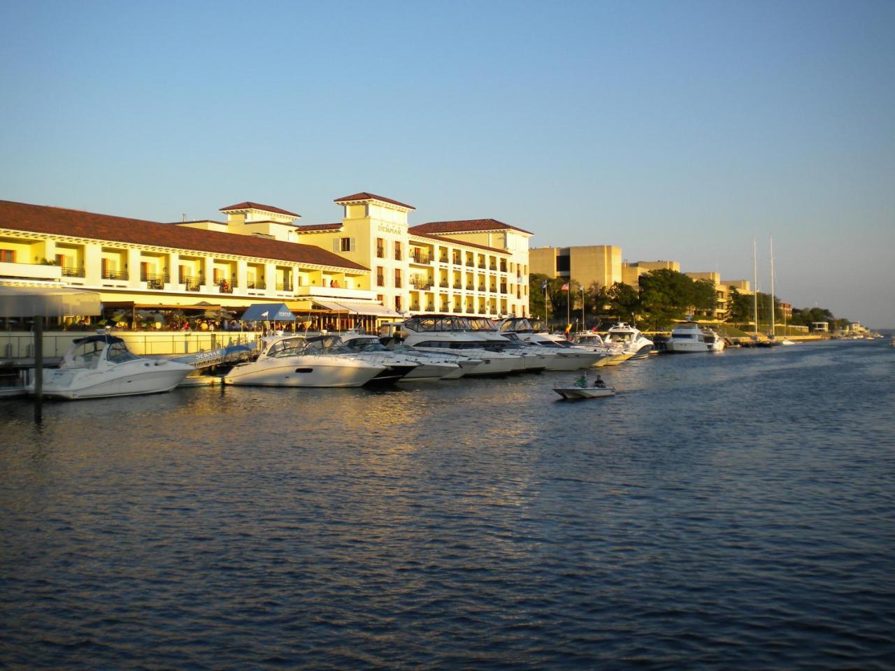 Delamar Greenwich Harbor Extérieur photo